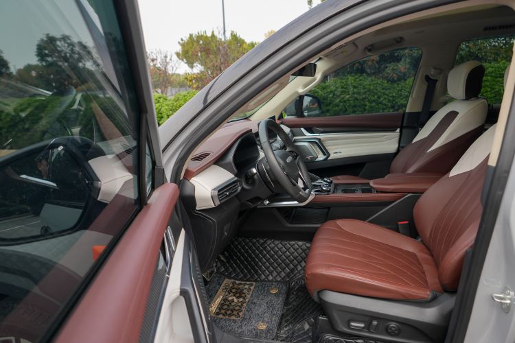 Used SAIC MAXUS Territory 2023 2.0T All-Out Flagship Version 7 Seats Driver Seat