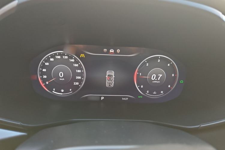 Used SAIC MAXUS Territory 2023 2.0T Cross-Country Flagship Edition 7 Seats Instrument Cluster