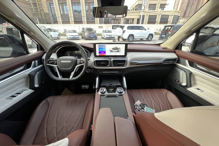 Used SAIC MAXUS Territory 2023 2.0T All-Out Flagship Version 6 Seats Interior 3