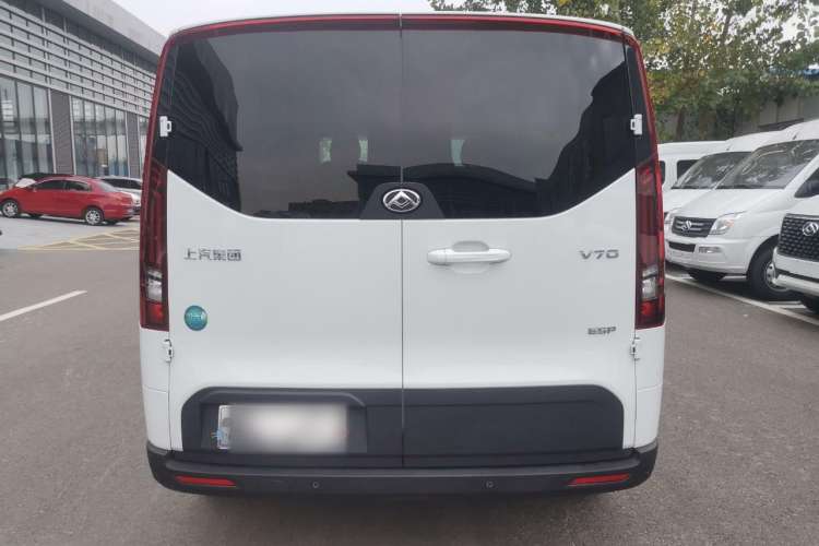 Used SAIC MAXUS V70 Xintu 2023 2.0T Diesel Manual Elite Edition 5/6 Seats 93 kW Rear