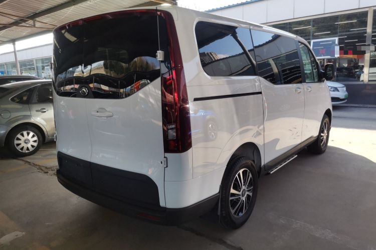 Used SAIC MAXUS V70 Xintu 2023 2.0T Diesel Manual Elite Edition 5/6 Seats 93 kW Rear Right 45 Deg