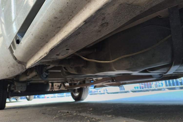 Used SAIC MAXUS V80 RV  Chassis Front Right