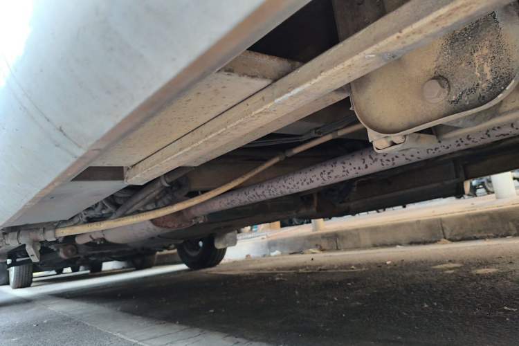 Used SAIC MAXUS V80 RV  Chassis Rear Left