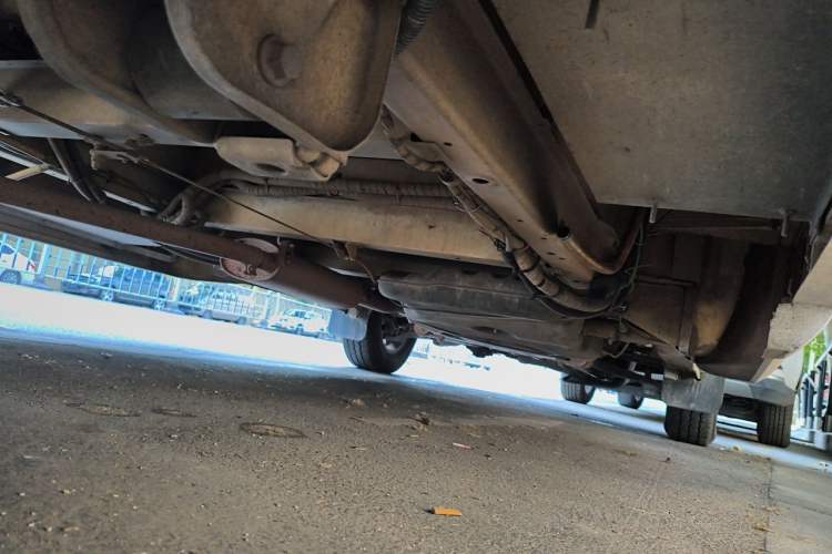 Used SAIC MAXUS V80 RV  Chassis Rear Right