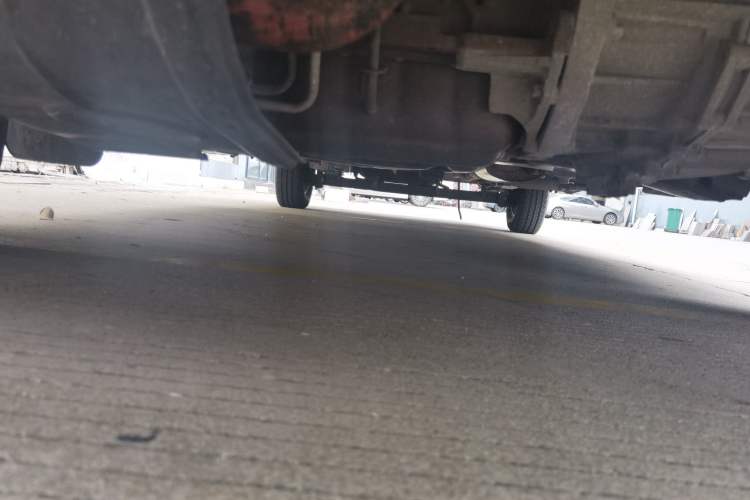Used SAIC MAXUS V80 RV  Chassis Front
