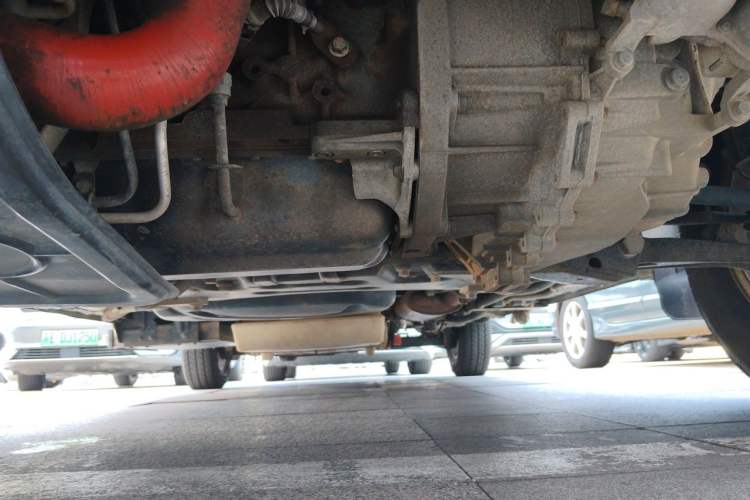 Used SAIC MAXUS V80 RV  Chassis Front