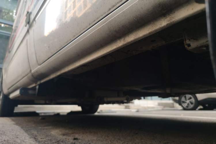 Used SAIC MAXUS V80 RV  Chassis Front Right