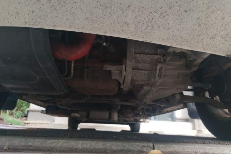 Used SAIC MAXUS V80 RV  Chassis Front