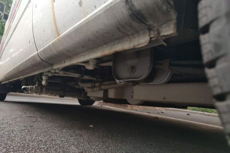 Used SAIC MAXUS V80 RV  Chassis Rear Left