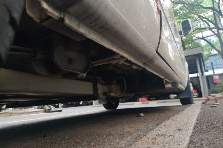 Used SAIC MAXUS V80 RV  Chassis Rear Right