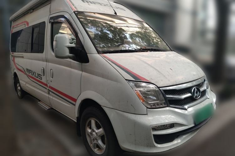 Used SAIC MAXUS V80 RV  Front Right 45 Deg