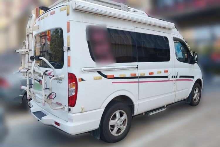 Used SAIC MAXUS V80 RV  Rear Right 45 Deg