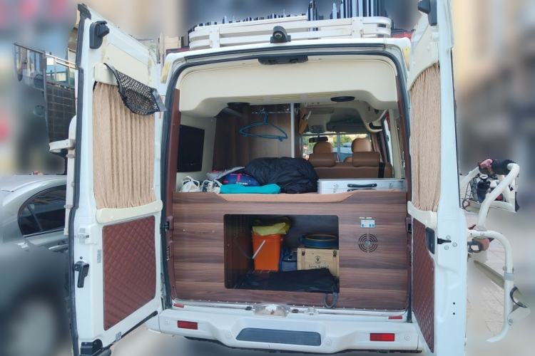 Used SAIC MAXUS V80 RV  Trunk