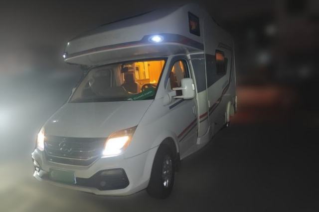 Gebrauchter SAIC MAXUS V80 RV Dashing V80 RV, 2018 model, 2.5L turbo, automatic transmission, 6 seats