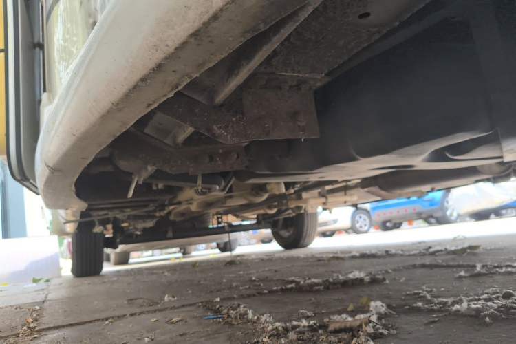 Used SAIC MAXUS V80 RV  Chassis Front Right