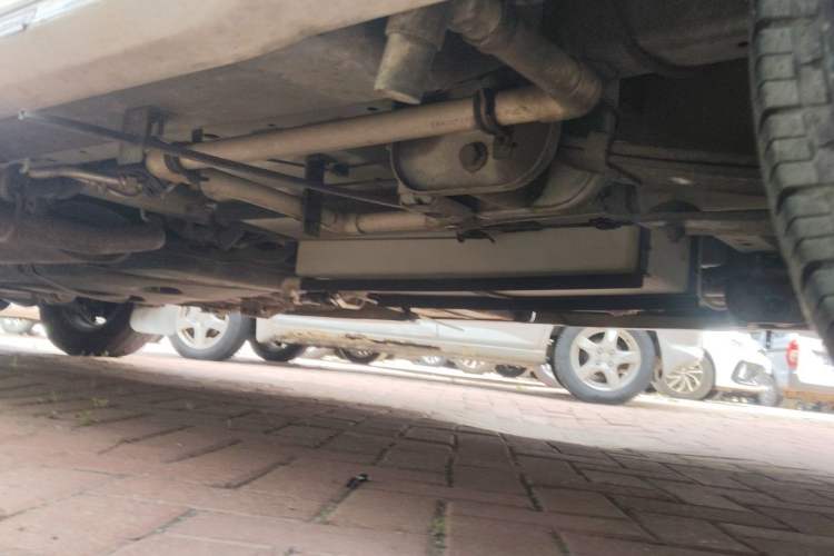 Used SAIC MAXUS V80 RV  Chassis Rear Left