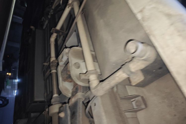 Used SAIC MAXUS V80 RV  Chassis Rear Left