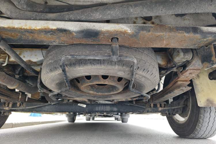 Used SAIC MAXUS V80 RV  Chassis Rear