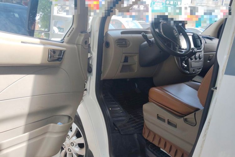 Used SAIC MAXUS V80 RV  Driver Seat