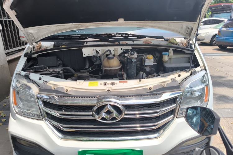 Used SAIC MAXUS V80 RV  Engine Bay