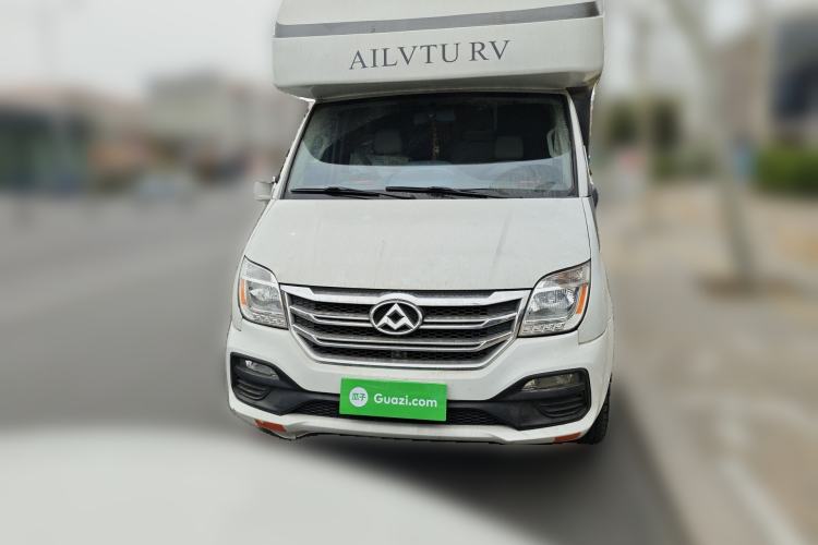 Used SAIC MAXUS V80 RV  Front