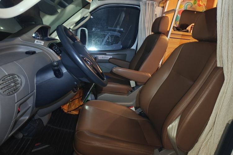 Used SAIC MAXUS V80 RV  Left Front Seat