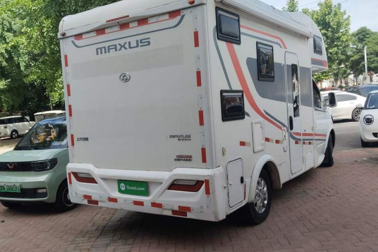Used SAIC MAXUS V80 RV  Rear Right 45 Deg