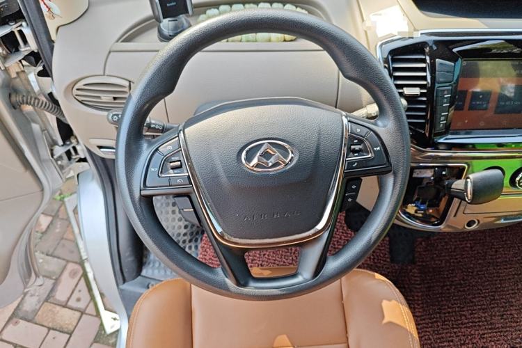 Used SAIC MAXUS V80 RV 2019 RV80 Class B RV with Long Wheelbase Steering Wheel