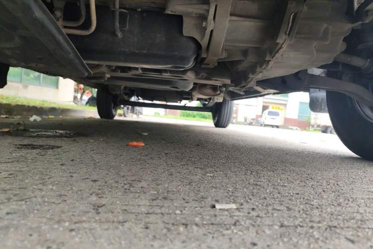 Used SAIC MAXUS V80 RV  Chassis Front