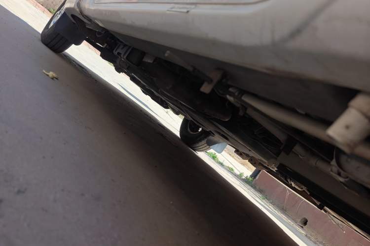 Used SAIC MAXUS V80 RV 2019 RV80 Type C Dynamic Model Chassis Rear Left