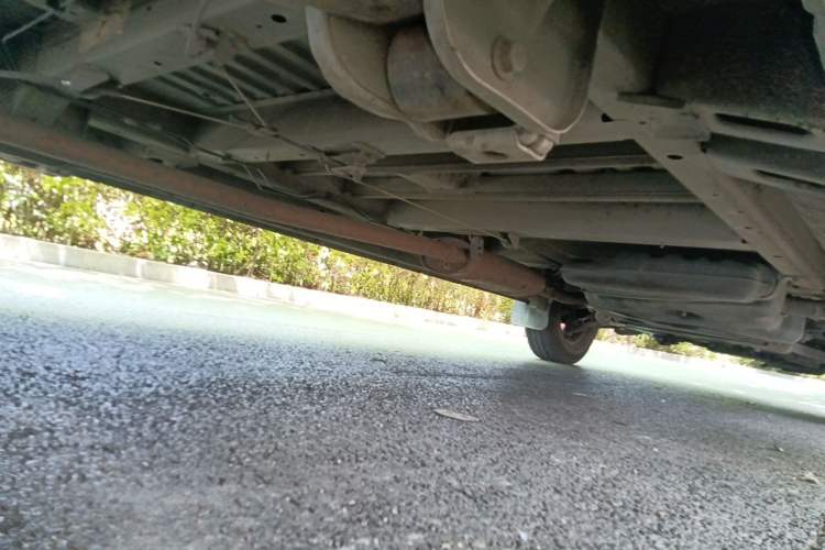 Used SAIC MAXUS V80 RV  Chassis Rear Right