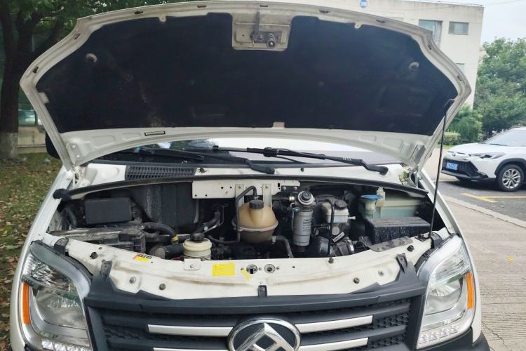 Used SAIC MAXUS V80 RV  Engine Bay