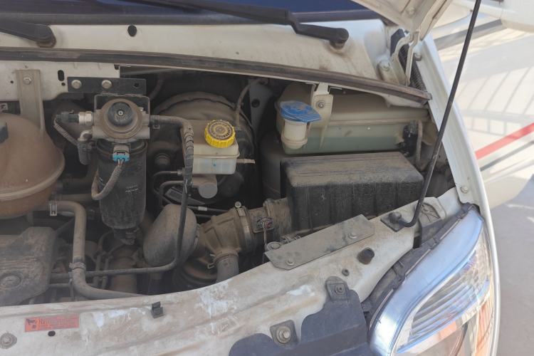 Used SAIC MAXUS V80 RV 2019 RV80 Type C Dynamic Model Engine Bay Left