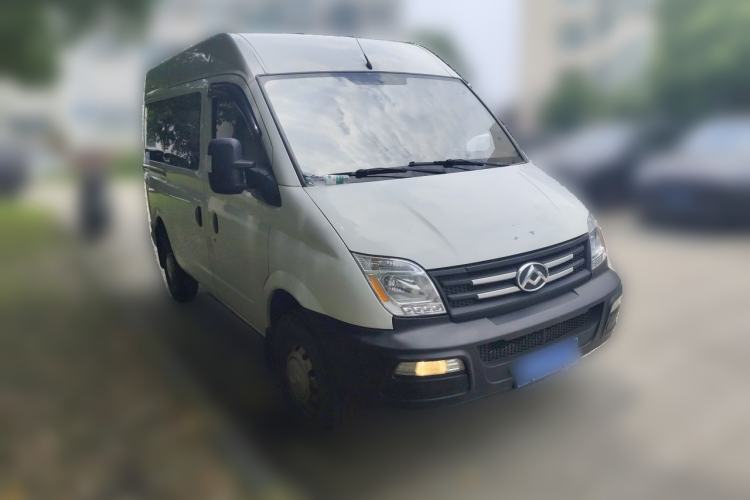 Used SAIC MAXUS V80 RV  Front Right 45 Deg