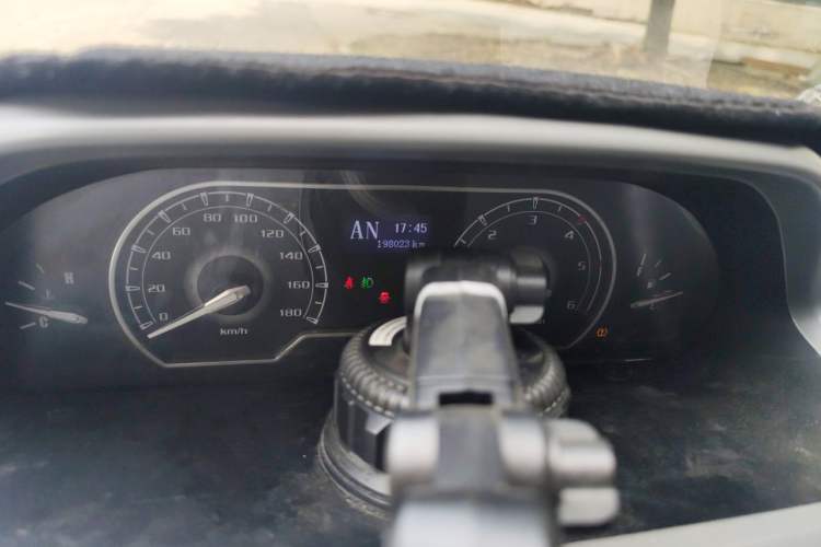 Used SAIC MAXUS V80 RV  Instrument Cluster