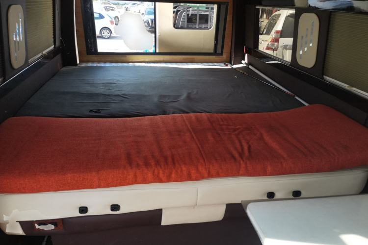 Used SAIC MAXUS V80 RV 2019 RV80 Class B RV with Long Wheelbase Left Rear Seat