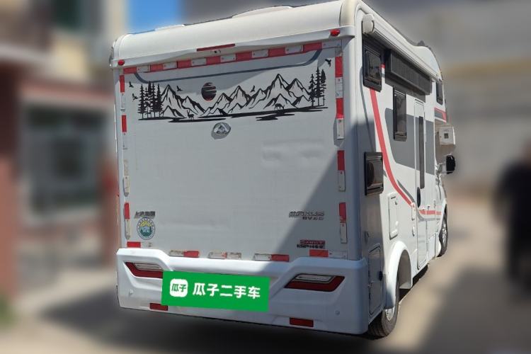 Used SAIC MAXUS V80 RV 2019 RV80 Type C Dynamic Model Rear Right 45 Deg