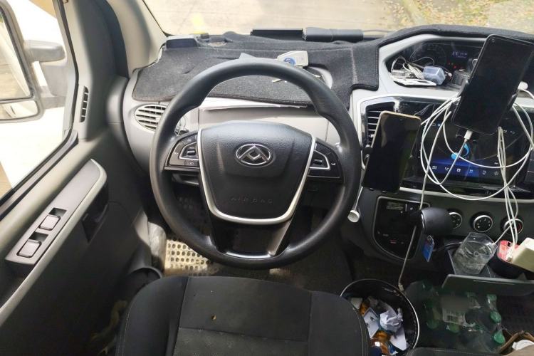 Used SAIC MAXUS V80 RV  Steering Wheel