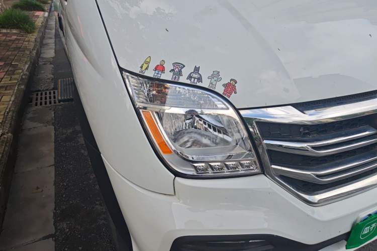 Used SAIC MAXUS V80 RV 2022 2.0T Traveler RVLIFE Camping Edition Right Front Headlight