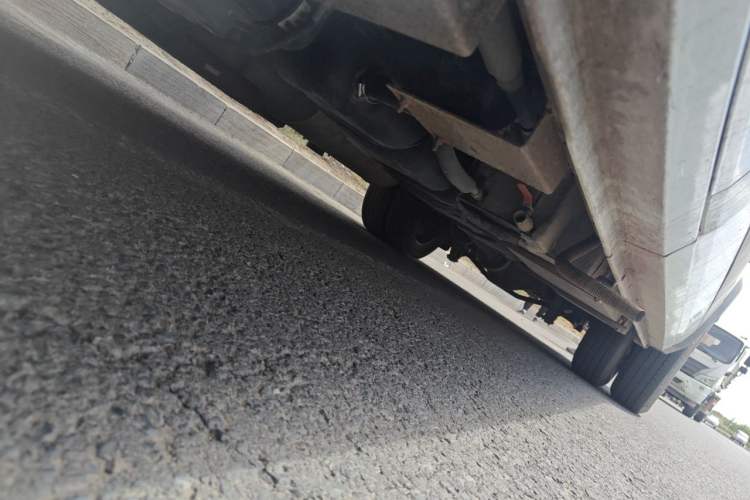 Used SAIC MAXUS V90 RV  Chassis Front Left