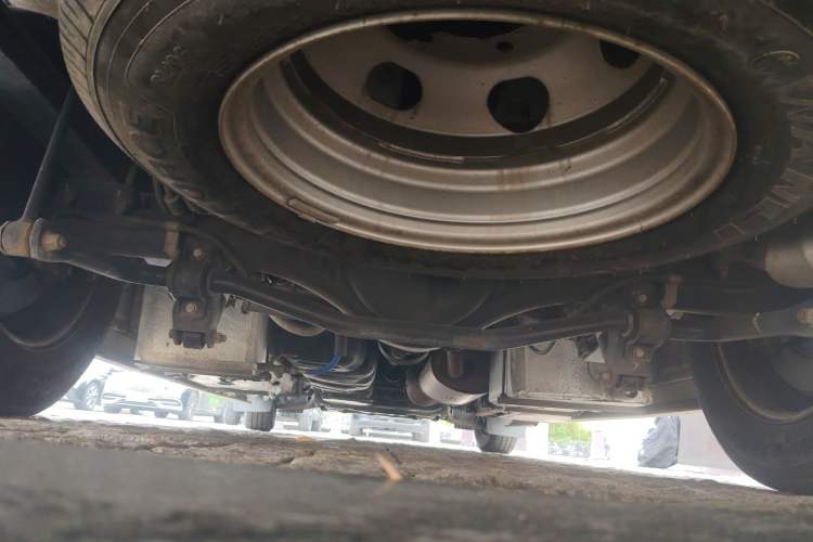 Used SAIC MAXUS V90 RV  Chassis Rear