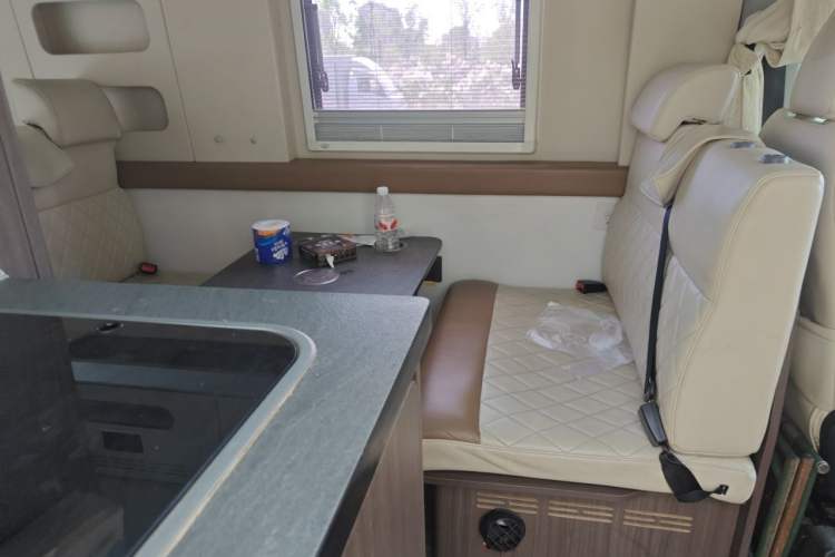 Used SAIC MAXUS V90 RV  Left Rear Seat