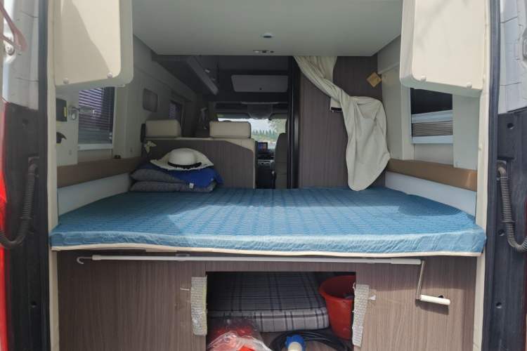 Used SAIC MAXUS V90 RV  Trunk