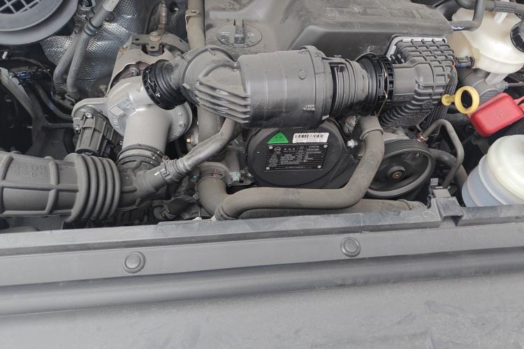 Used SAIC MAXUS V90 RV 2021 Traveler V90 Engine Bay