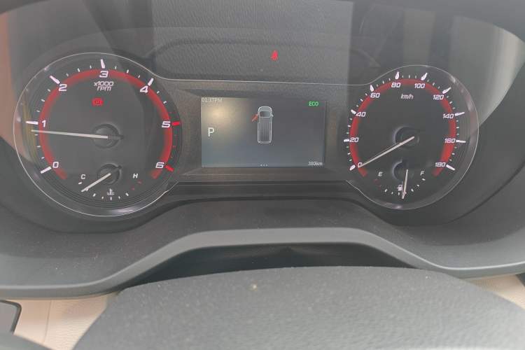 Used SAIC MAXUS V90 RV 2021 Traveler V90 Instrument Cluster