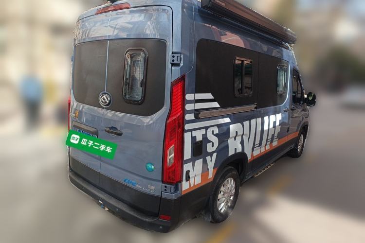 Used SAIC MAXUS V90 RV 2023 2.0T Traveler RVLIFE Fun Edition Rear Right 45 Deg