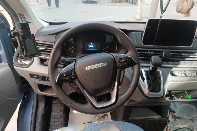 Used SAIC MAXUS V90 RV 2023 2.0T Traveler RVLIFE Fun Edition Steering Wheel