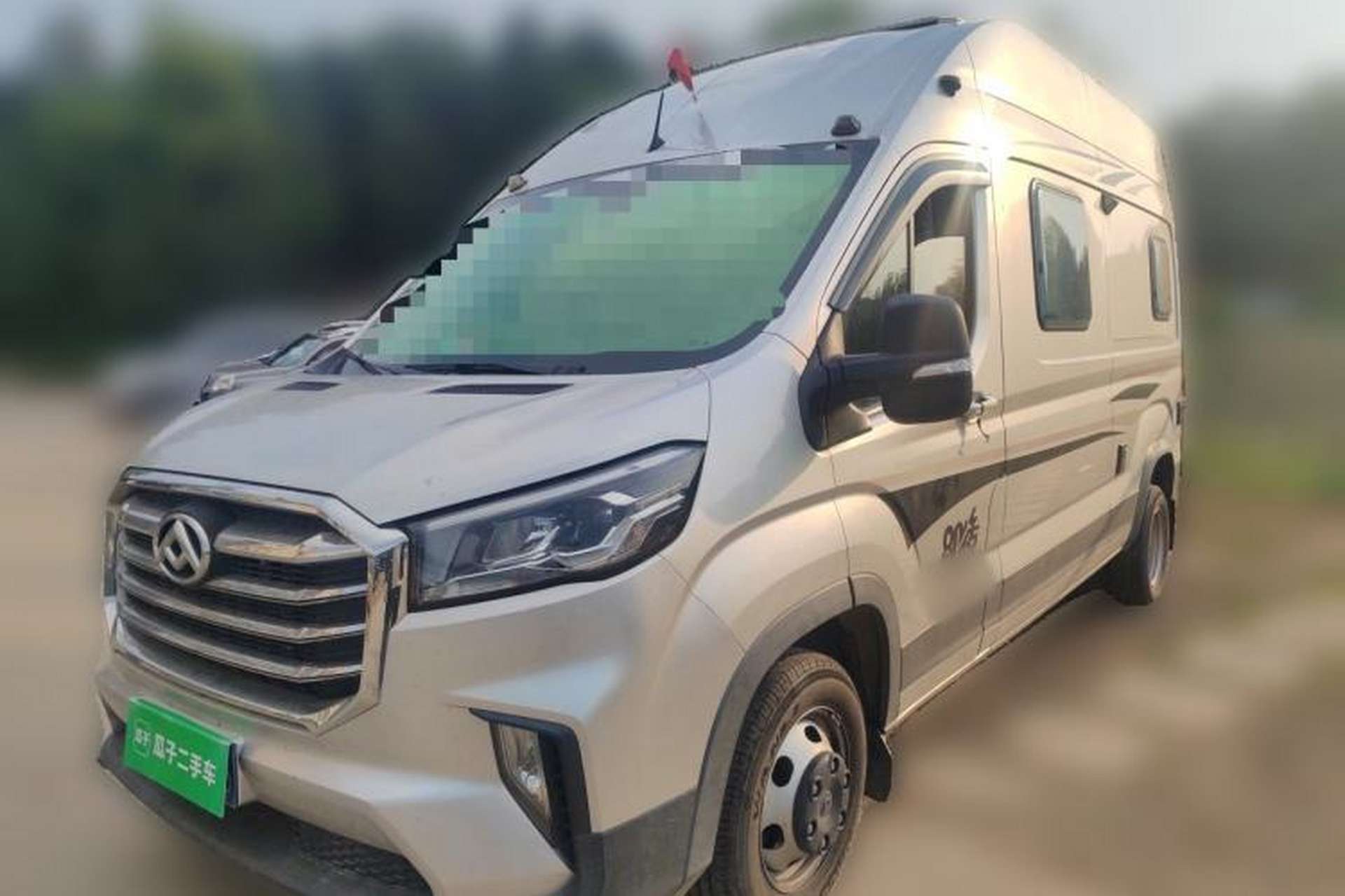 Used SAIC MAXUS V90 RV  Front Left 45 Deg