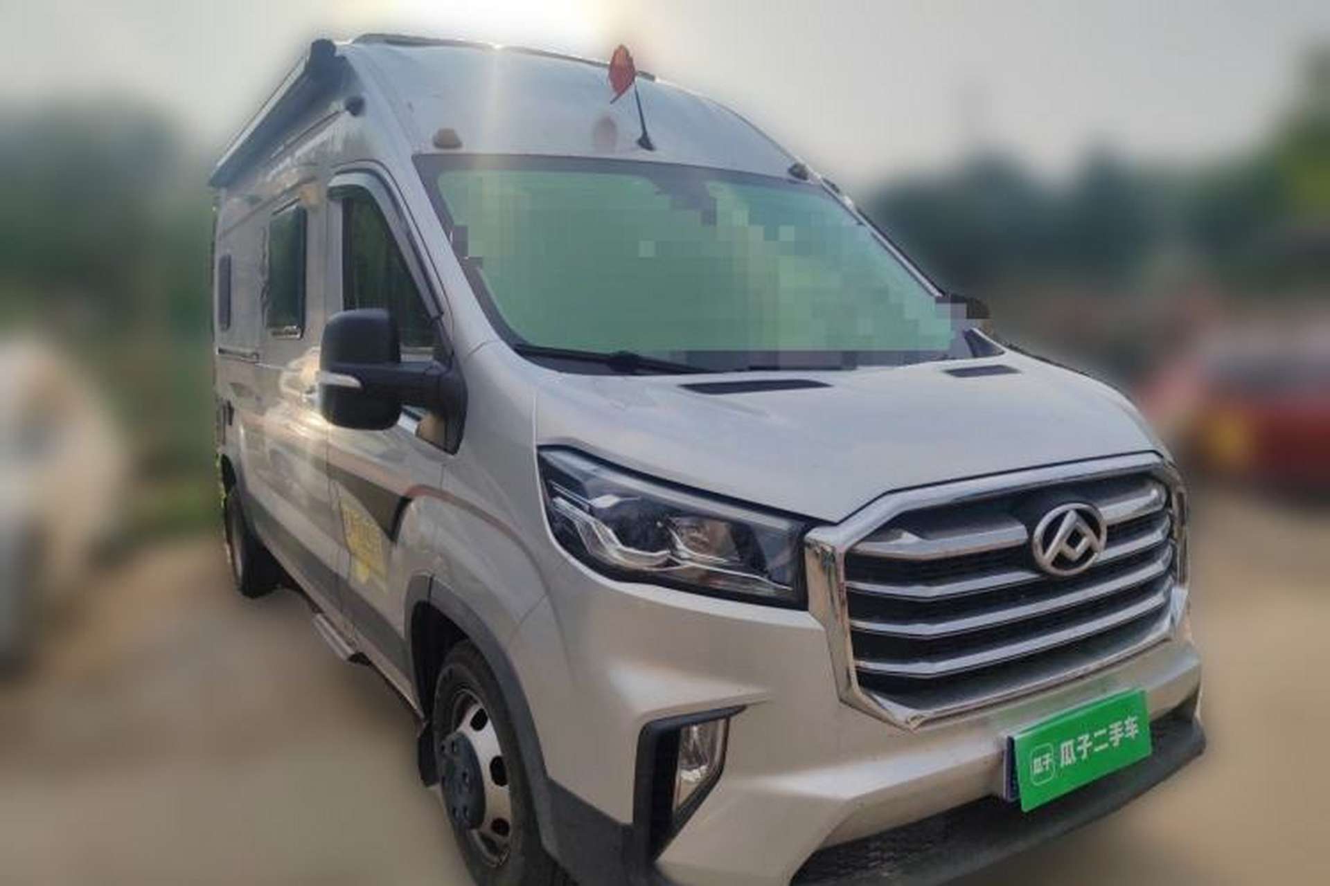 Used SAIC MAXUS V90 RV  Front Right 45 Deg