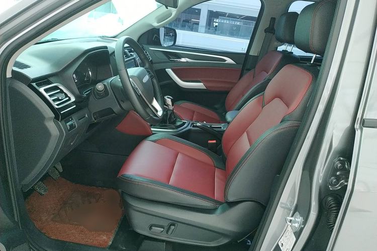 Used SAIC MAXUS Xingji 2023 Starry L 2.0T Diesel Manual 4x4 Elite Edition Long Bed Left Front Seat